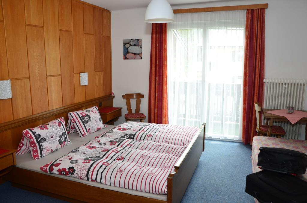 Haus Dachstein Schnitzer Hotel Eben Im Pongau Bilik gambar