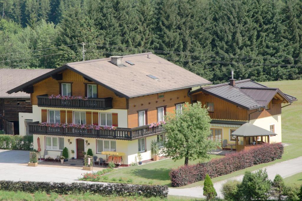 Haus Dachstein Schnitzer Hotel Eben Im Pongau Luaran gambar